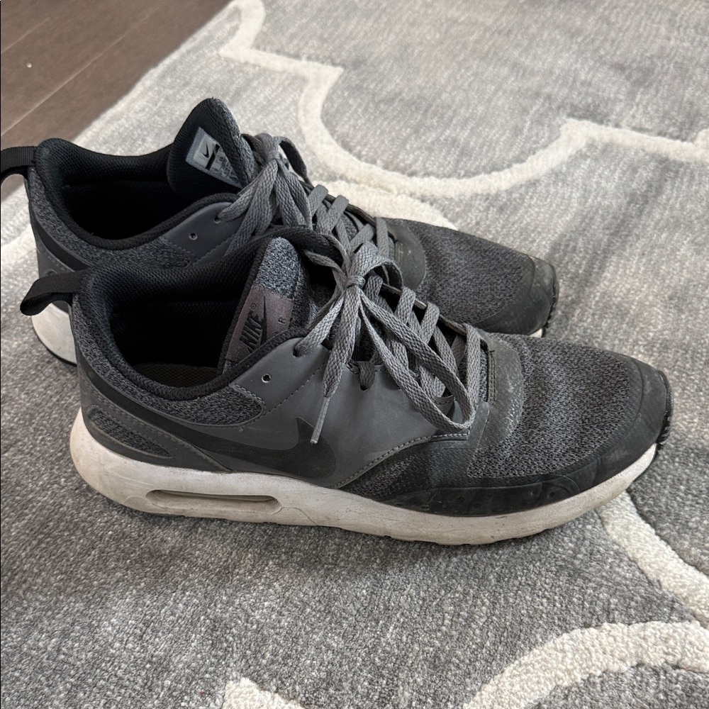 Nike Air Men’s Dark Gray Athletic Sneakers